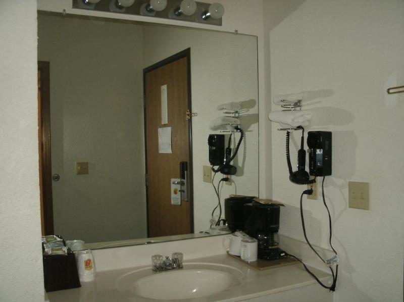 Super 8 By Wyndham Platte City Kansas City Area Extérieur photo